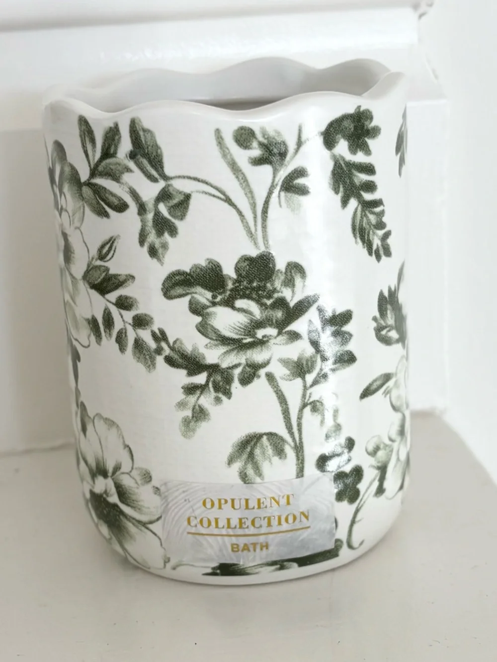 OPULENT COLLECTION Floral Ceramic Tumbler Vase Pencil Holder Green Leaf Design - Picture 3 of 10